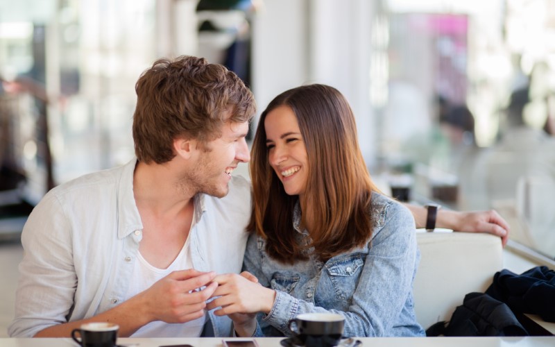 Mastering the Art of Seduction: Expert Tips for Successful Dating